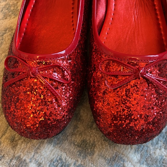 Ruby slippers - Picture 2 of 6